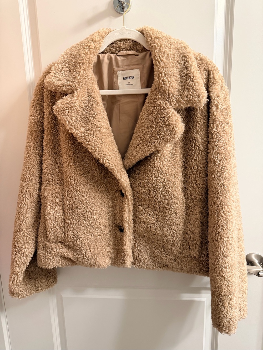 Hollister Women's Tan Teddy Sherpa Jacket
